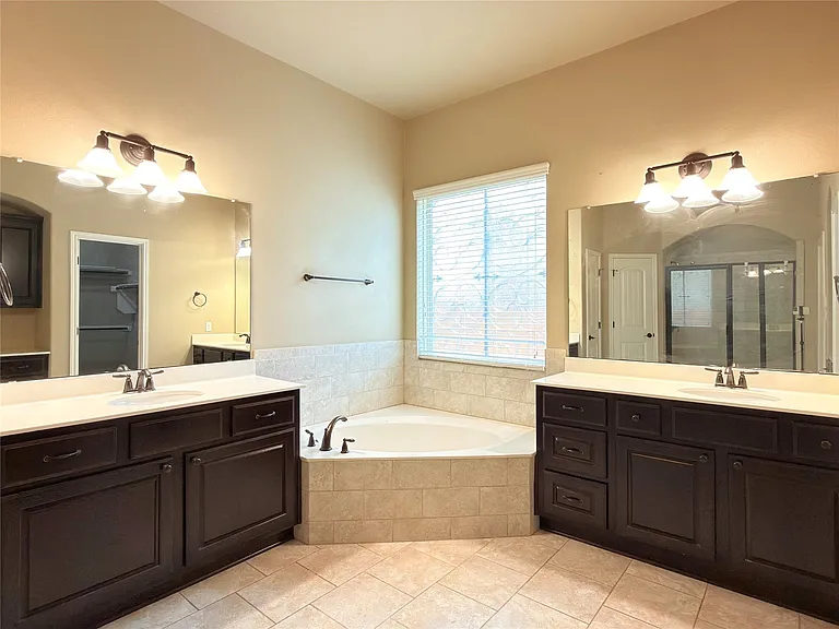 404 Dry Gulch Bnd — Photo 13