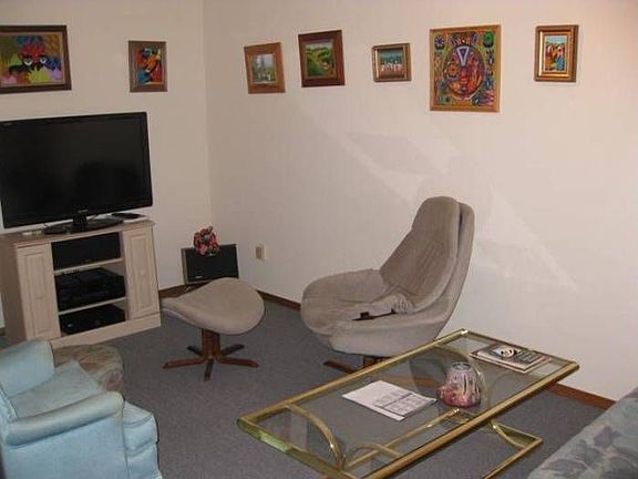 5th image of 3815 S Greystone Ln