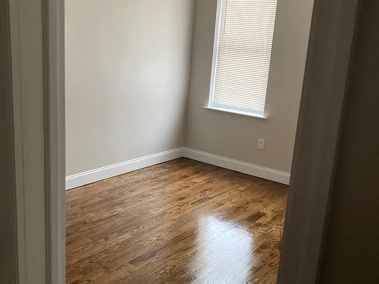 55 Prospect Ave #2L — Photo 8