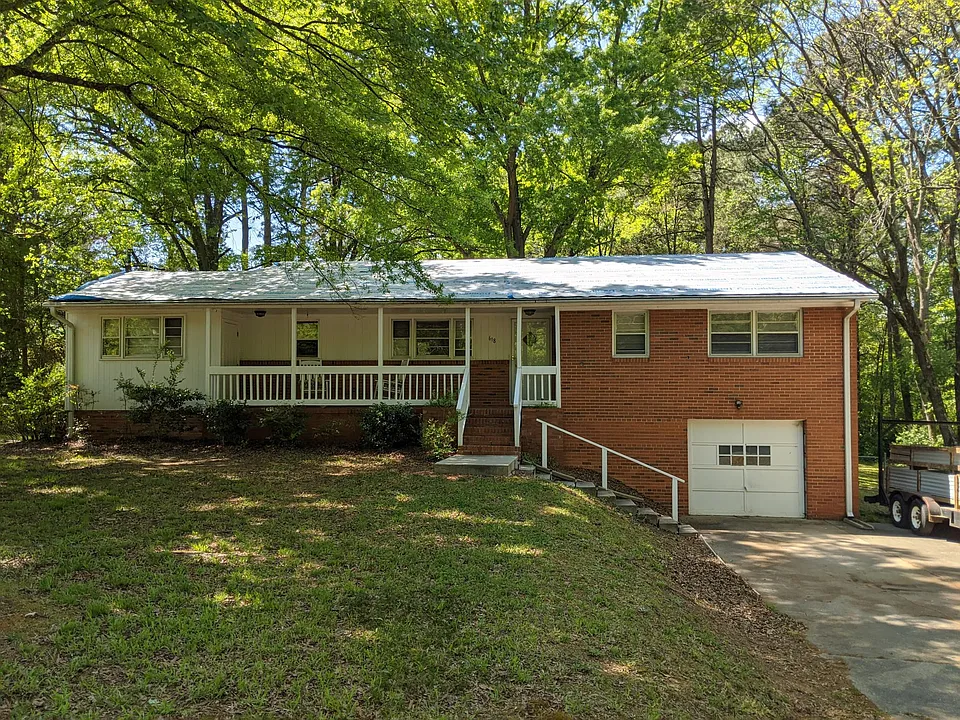 618 Morreene Rd