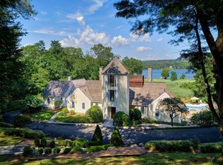 381 River Rd, Deep River, CT 06417