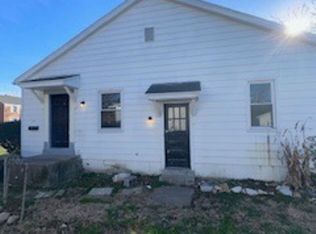 1209 Macarthur Cir #&-1211, Evansville, IN 47714