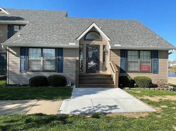 161 Stonebridge Ln, Smithville, MO 64089