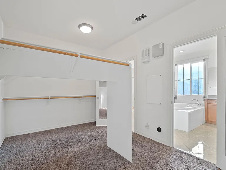 33329 Gold Mountain Rd — Photo 14