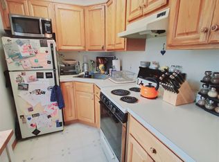 23 Oak St APT 1, Stamford, CT 06905