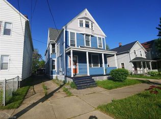 1404 E 45th St, Cleveland, OH 44103