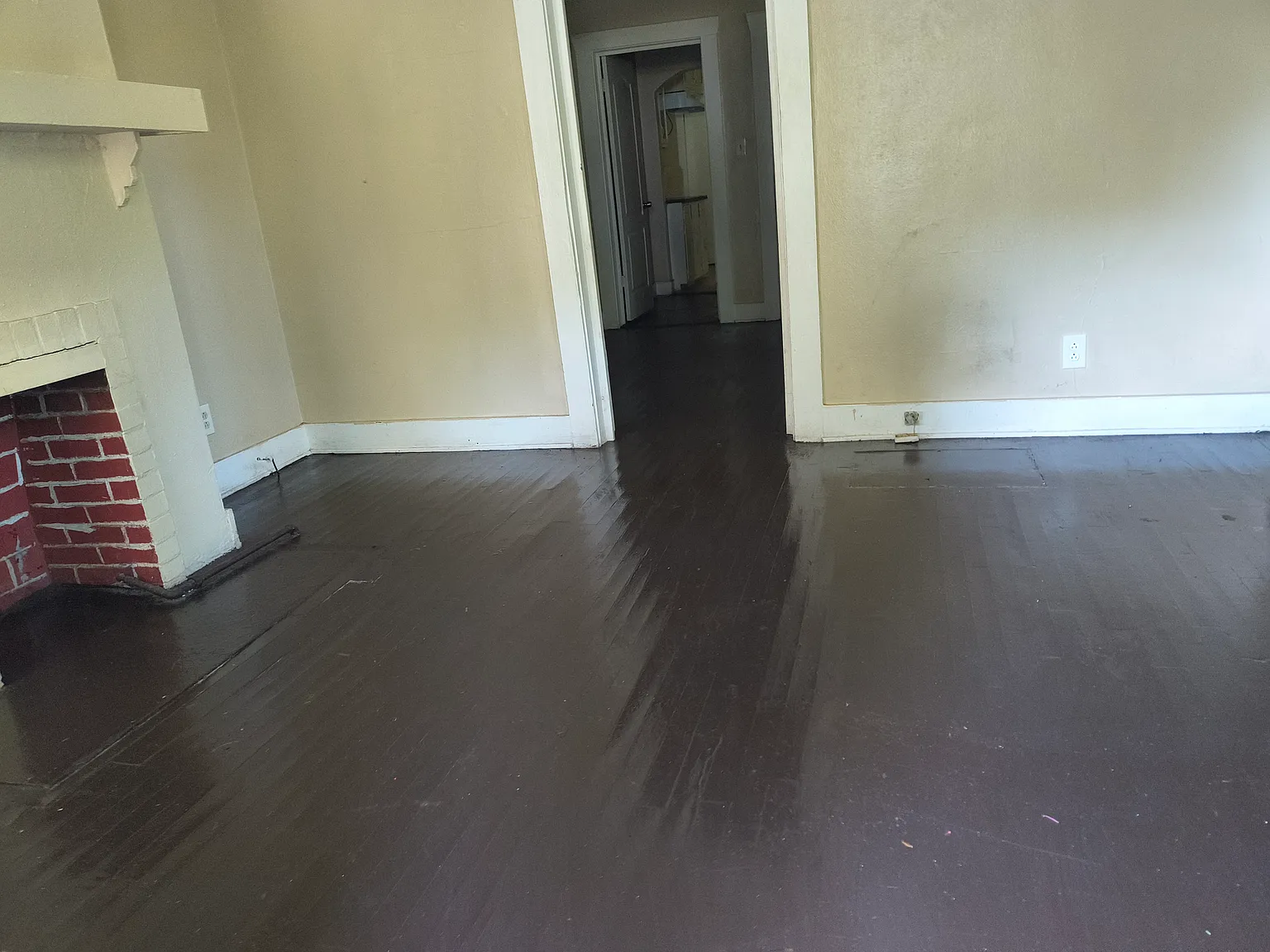1 bed, 700 sqft, $725 — Photo 3