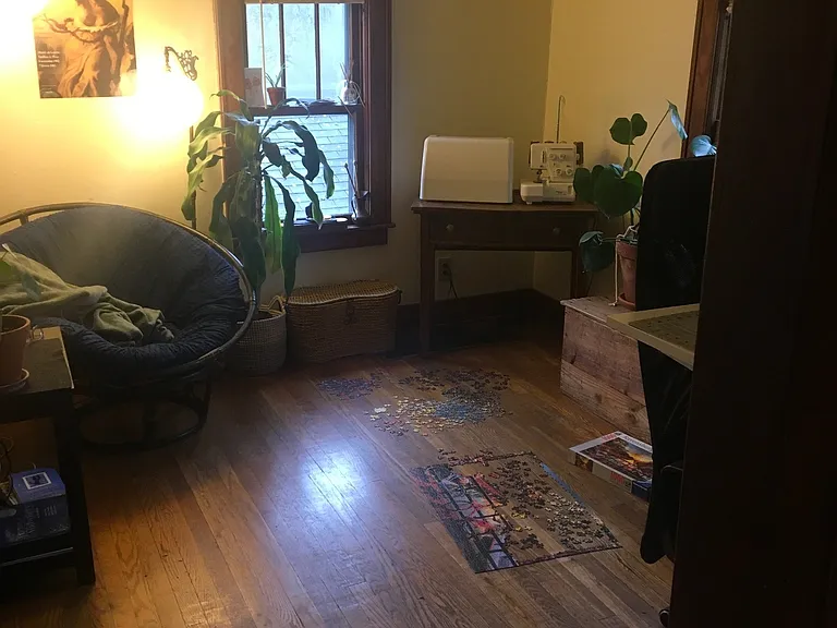 121 E Falls St — Photo 3