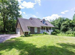 505 Old Coach Rd, Charlestown, RI 02813