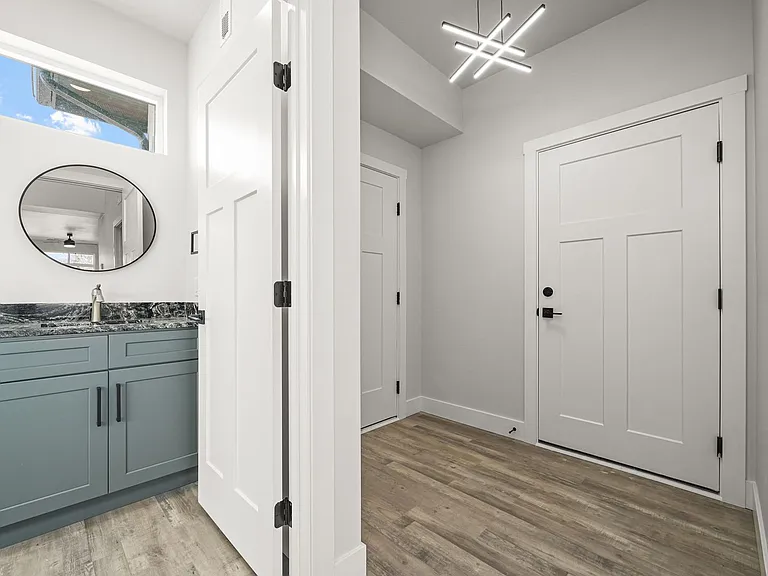 1109 Mee Canyon Cir — Photo 20