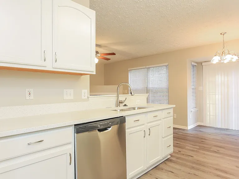 5700 Brambleton Ave — Photo 10