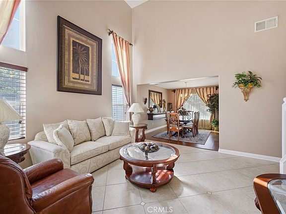 4th image of 785 Pine Ridge Cir