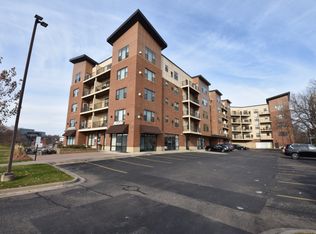 1155 Ford Rd APT 307, Saint Louis Park, MN 55426