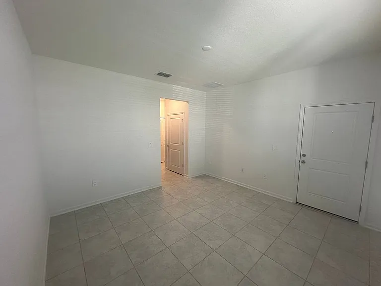 1714 Foreman Rd #A — Photo 4