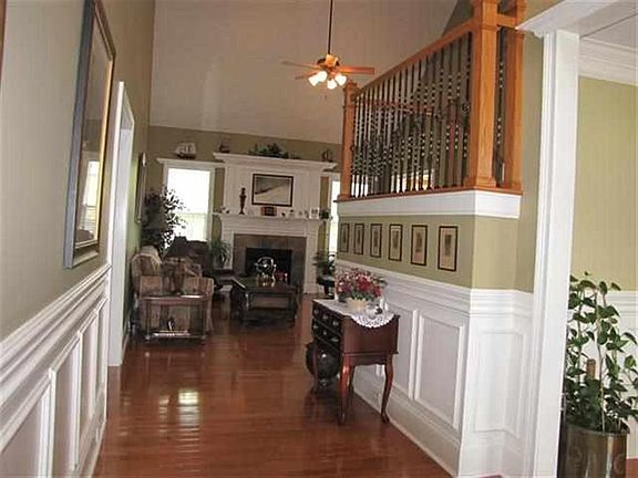 3rd image of 4946 Hansford Pl