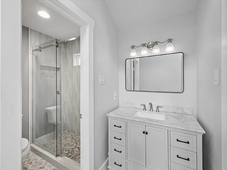 17 Oldstream Ct — Photo 15