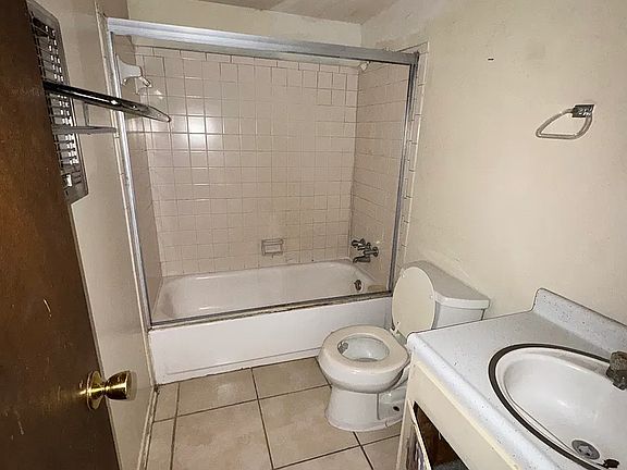 4th image of 680 Sharp Ln APT 514
