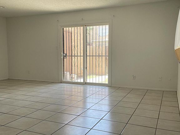 5th image of 4262 N 67TH Drive