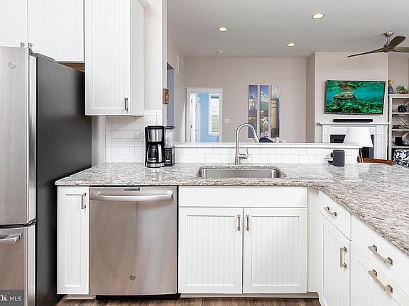 4th image of 22199 Arbor Cir