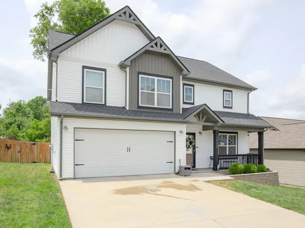 1088 Fuji Ln, Clarksville, TN 37040