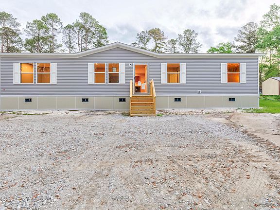 2nd image of 83 Bailey Cir