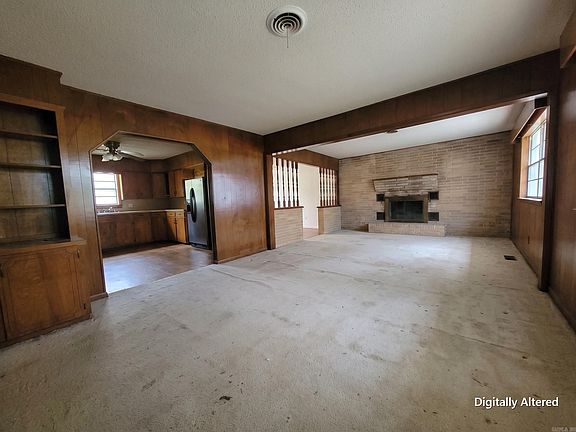 3rd image of 23 Rita Dr