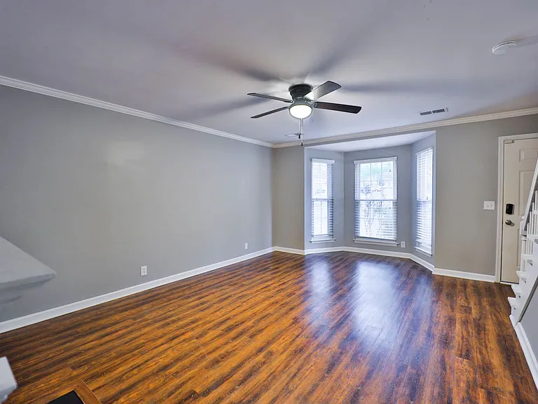 113 McMurray Cir — Photo 5
