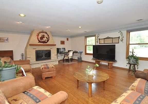 3rd image of 12501 W Honey Ln