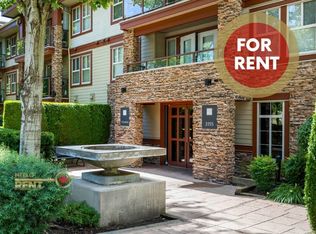 3355 Rosemary Heights Dr #311, Surrey, BC V3Z 2H5