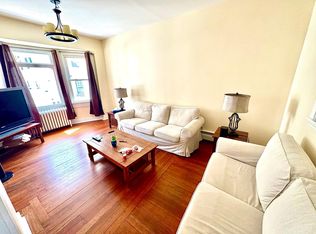 (Undisclosed Address), Newport, RI 02840