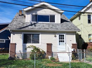 2500 Colburn Ave, Cleveland, OH 44109