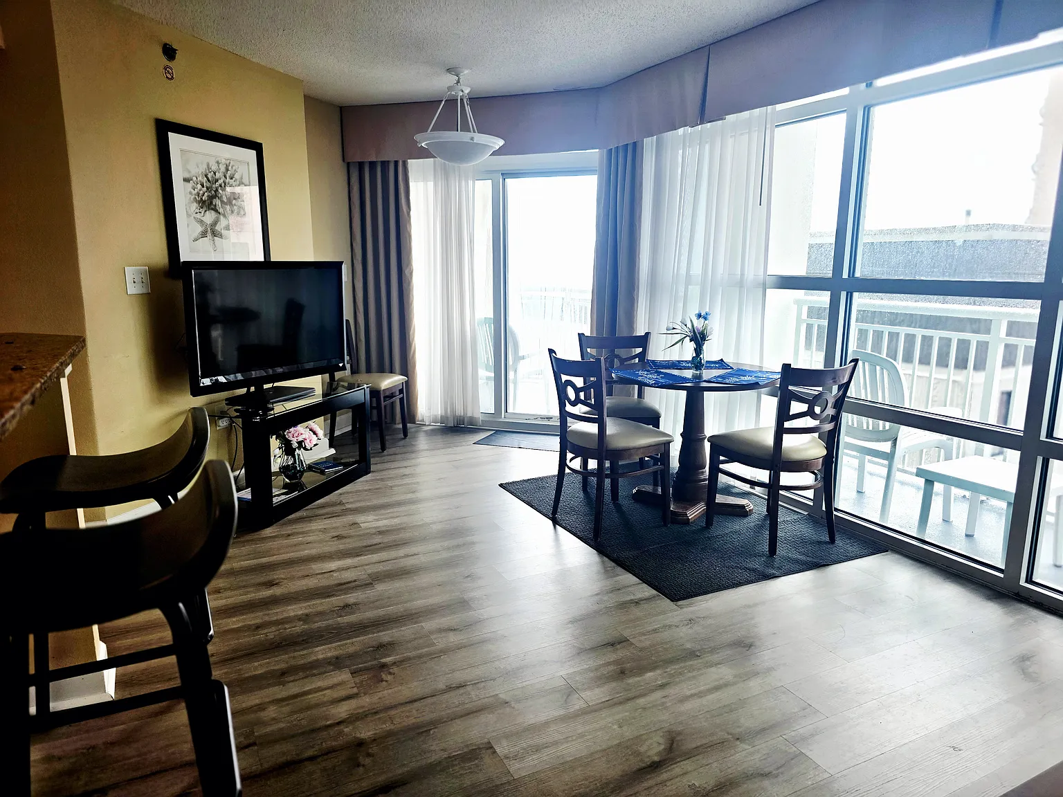 1 bed, 783 sqft, $1,500 — Photo 4