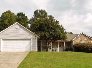 629 Oakwood Ln, Monroe, GA