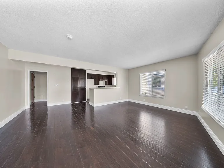 123 Mira Mar Ave — Photo 4