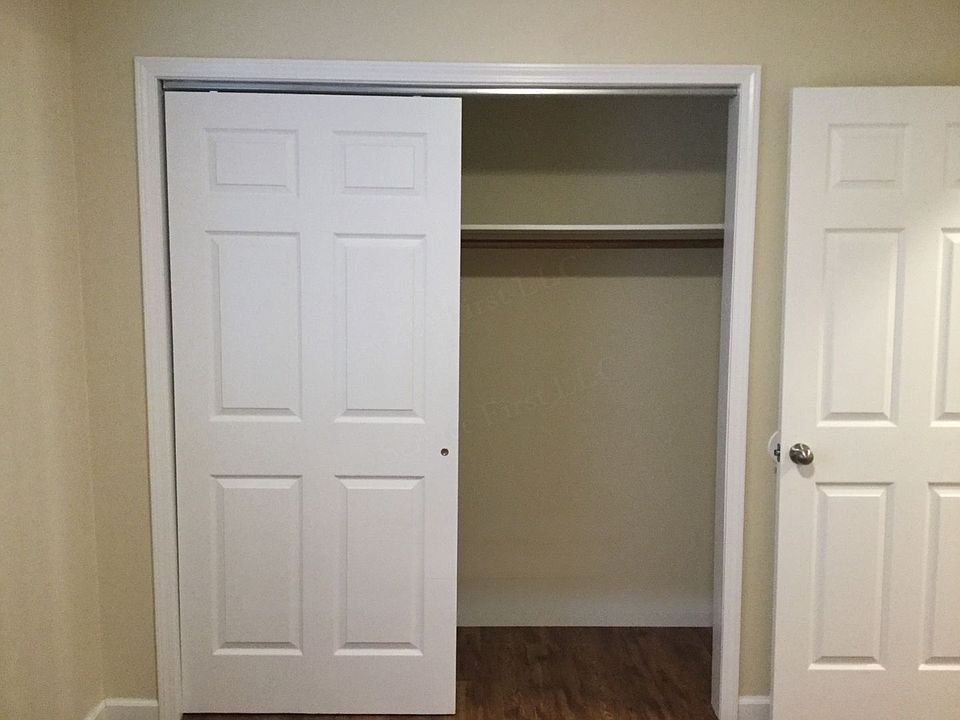 Belmont Homes 410 S Smith St Windsor MO Zillow