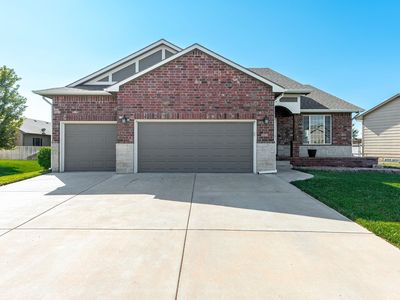 8813 N Ridgewood Ln, Park City, KS, 67147