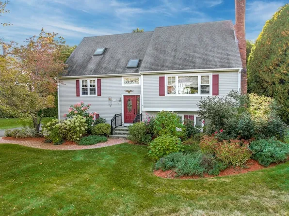 23 John Edwards Dr, Northborough, MA 01532