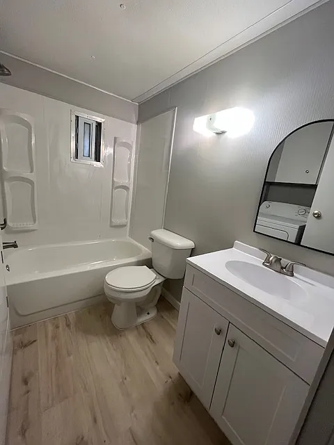 3 bed, 1200 sqft, $1,250 — Photo 3
