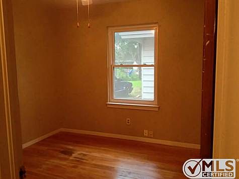 4th image of 2120 Revere Dr