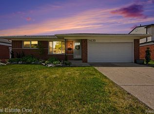 14120 Edison Dr, Warren, MI 48088