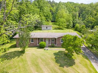 120 Burch Oak Ln, Prestonsburg, KY 41653