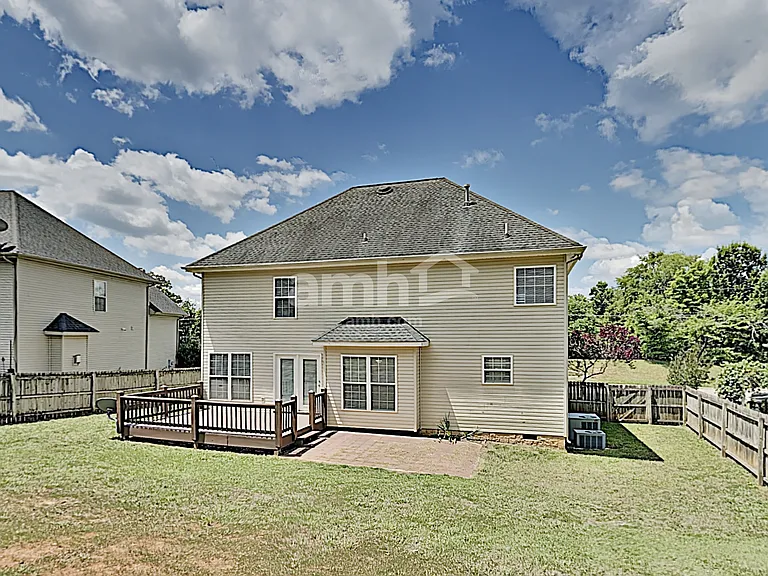 1356 Pershing Hill Ln — Photo 15