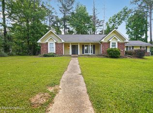 940 Tenby Dr, Brandon, MS 39047