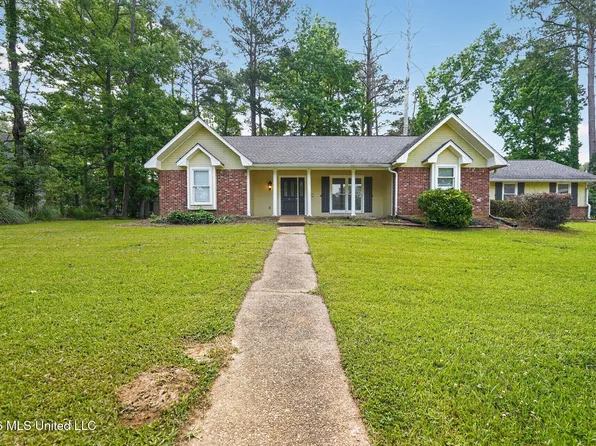 940 Tenby Dr, Brandon, MS 39047