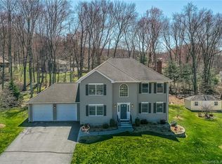 26 Danny Trl, Vernon, CT 06066