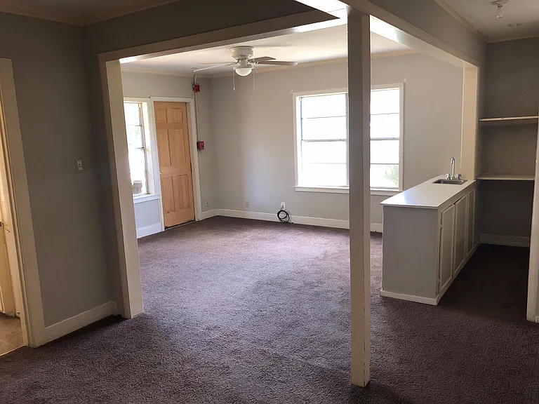 214 Lewis St — Photo 5
