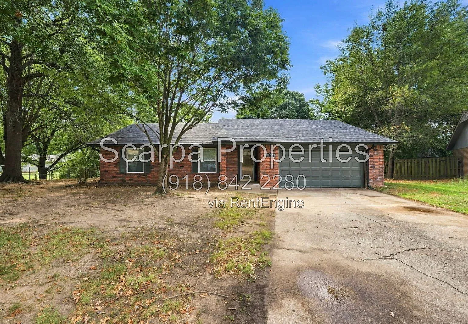 3 bed, 2.0 bath, 1402 sqft, $1,660 — Photo 1