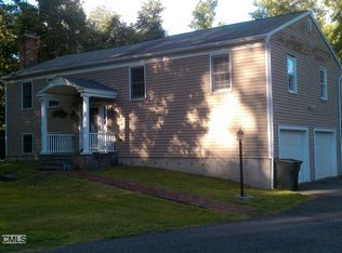 62A Hanover Rd, Newtown, CT 06470