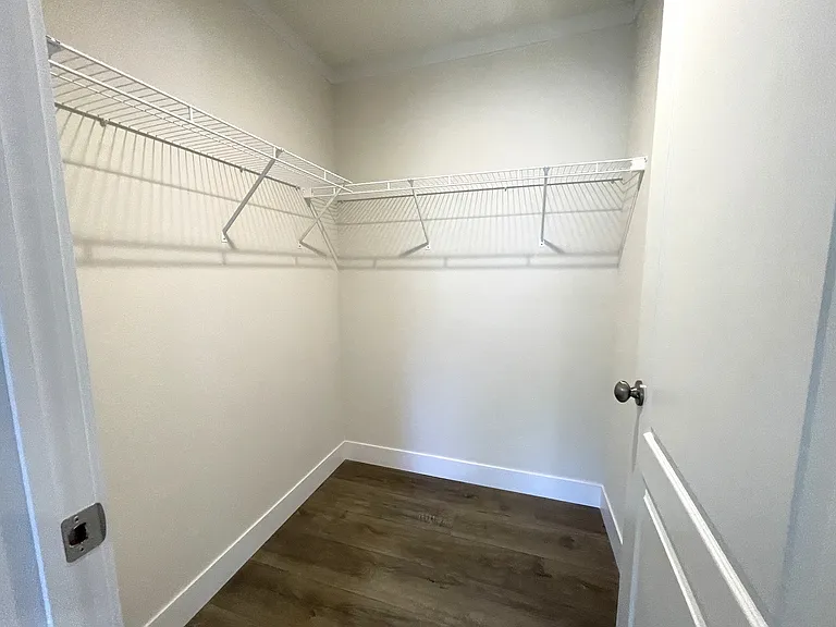 73 Ashley Cir #30 — Photo 10