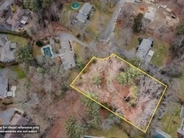 0 Dennis Rd, Longmeadow, MA 01106